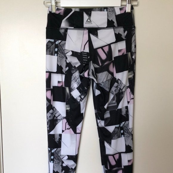 Reebok Meet You There Printed Leggings - Picture 1 of 4